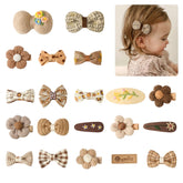 Panpinmama fully-covered-barrette-clip-bow close-up shows gentle grip for baby hair.
