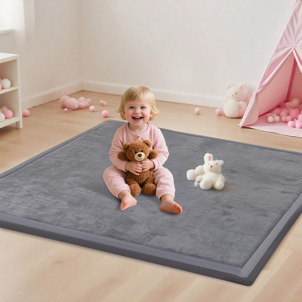 PapaMama baby play mat front view in dark grey for secure tummy time.