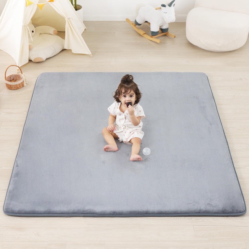 PaPaMat 1.3-inch padding closeup shows plush cushioning for comfy tummy time.