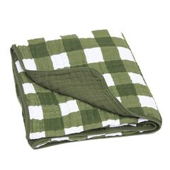 Parker Baby Co muslin blanket soft close-up shows buttery-soft fabric ideal for year-round comfort