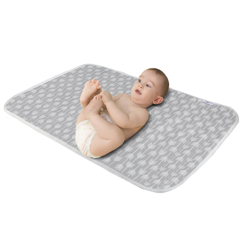 PHOEBUS BABY changing pad cotton surface delivers gentle comfort for delicate baby skin.