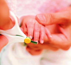 Pigeon baby nail scissors white handle grip view for easy use