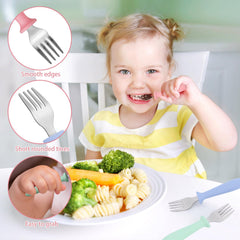 Pimoys toddler fork with ergonomic handle offers comfortable self-feeding.