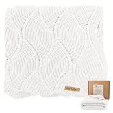 Pinuotu thick cotton knit baby blanket white close-up reveals soft knit texture for comfort