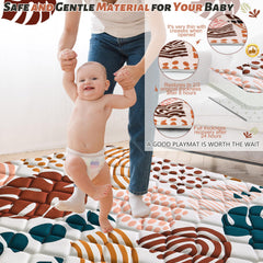 PLUUSHUU baby play mat with 3D animal prints for sensory exploration.