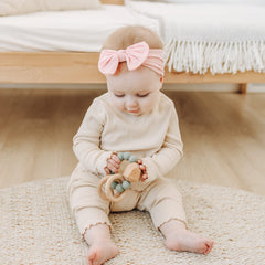 Prohouse headbands soft nylon showing no compression marks on baby's head
