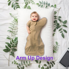 QUENESS BABY two-way zipper swaddle enables quick diaper changes.