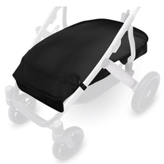 Quintriae stroller basket cover on Vista V2 demonstrates discreet storage during family outings