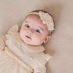 Rannyrena knotted bow headband styling option for everyday outfits