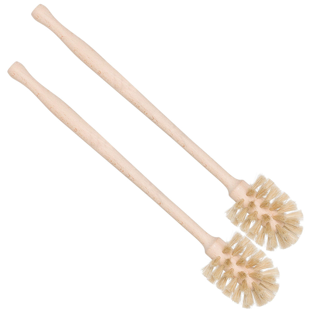 Redecker bottle brush with horsehair bristles cleans narrow-neck bottles and vases.