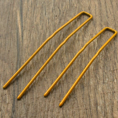 ROCST hairpins brown closeup clip shows secure grip for hair