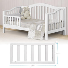 Salcod guardrail provides stability for a smooth crib-to-bed transition.