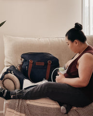 Sarah Wells Lizzy pump-fit compartments fit most portable pumps securely