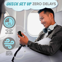 Sittina toddler-airplane-bed cup holder keeps drinks within easy reach.