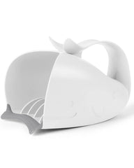 Skip Hop MOBY one-handed pouring enables bath time with the other arm free.