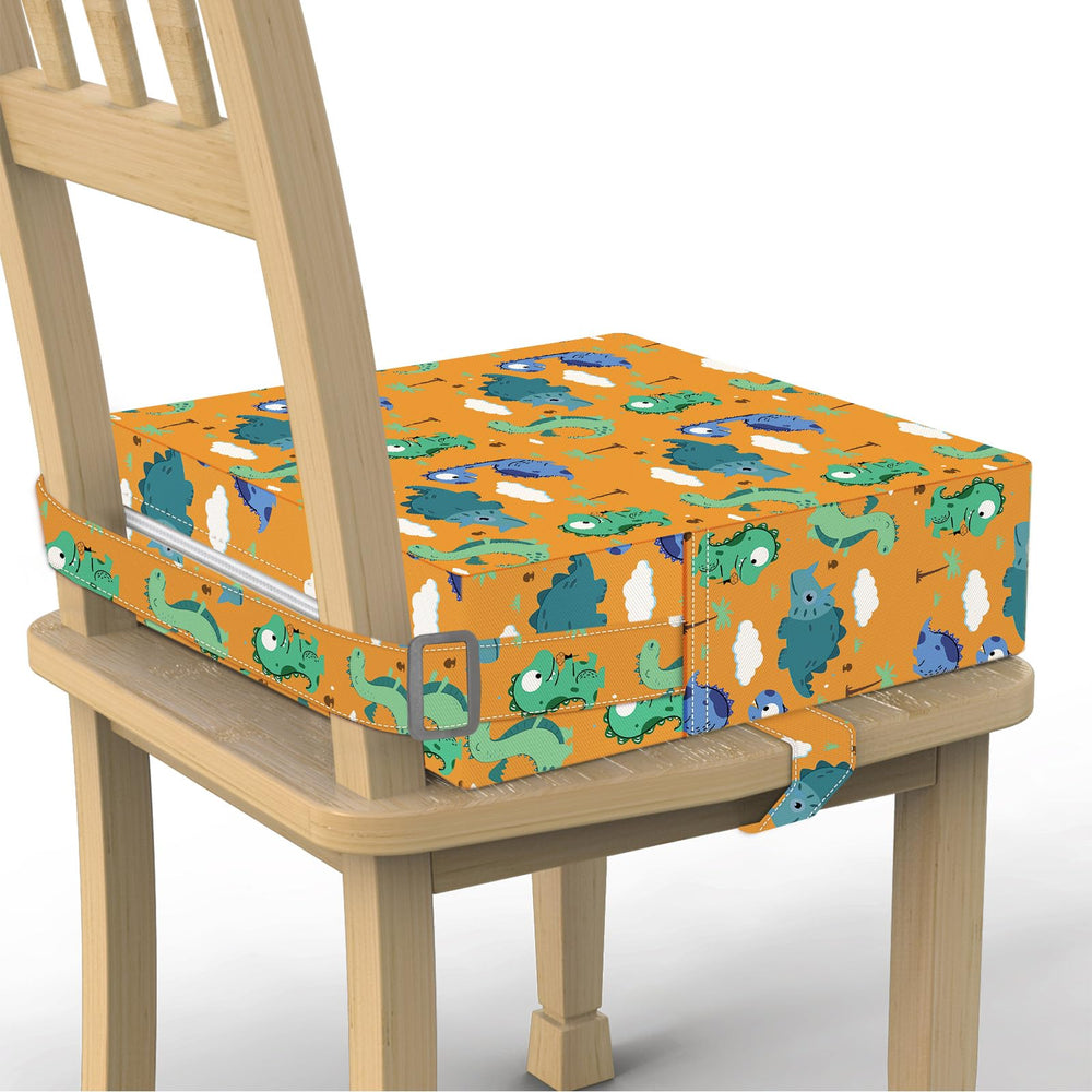 SMZCTYI toddler booster seat in orange for dining tables helps little ones reach meals more easily.