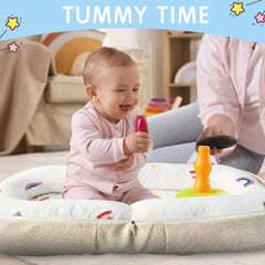 Sofoliana Baby Lounger wrap-around-safety design keeps baby secure in a cozy seat.