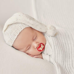 SOLIFEGOBLE orthodontic pacifier, gentle jaw and palate support.