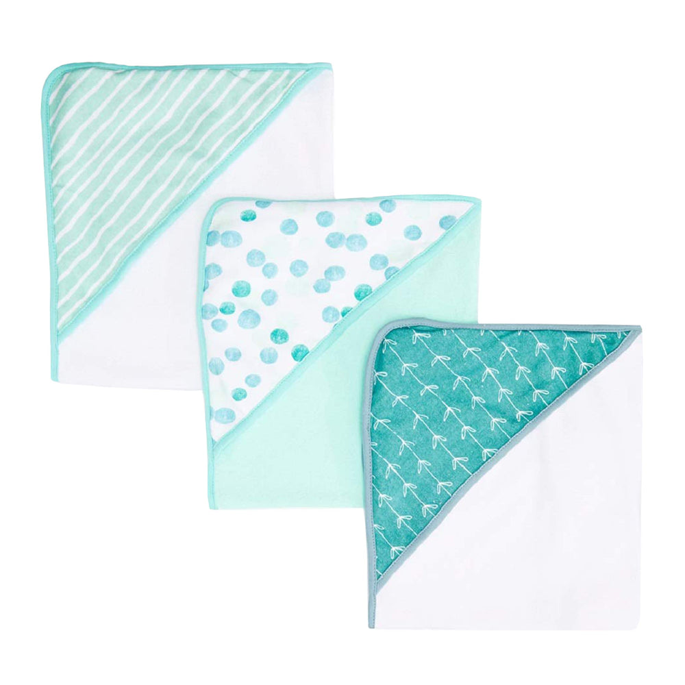 Spasilk hooded towel set in green dots, pack keeps baby warm after bath.