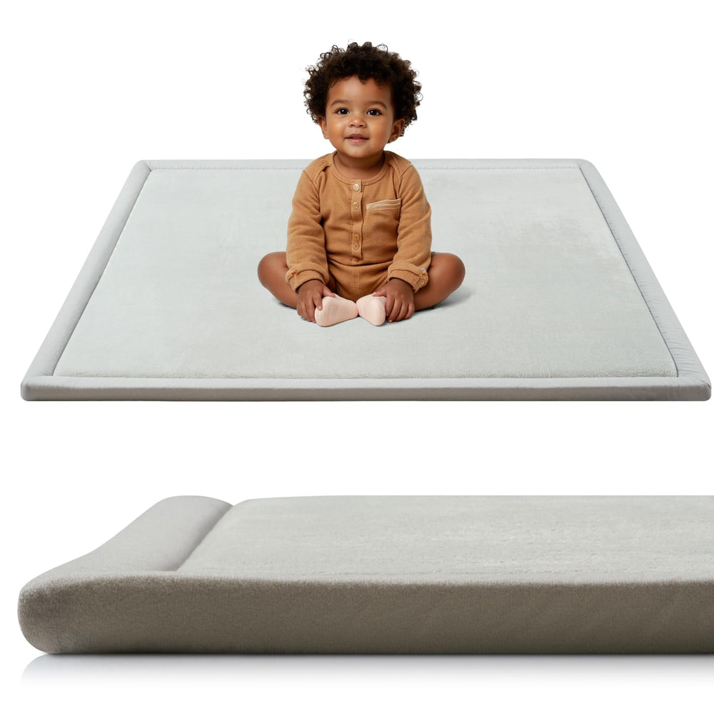 STARUIA Baby Play Mat memory-foam close-up showing plush tummy-time comfort