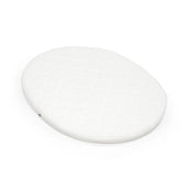 Stokke Sleepi Mini Mattress with breathable 3D mesh promoting airflow and comfort.