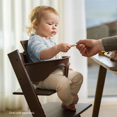 Stokke Tripp Trapp Baby Set 2 harness 2 attachment detail for secure setup