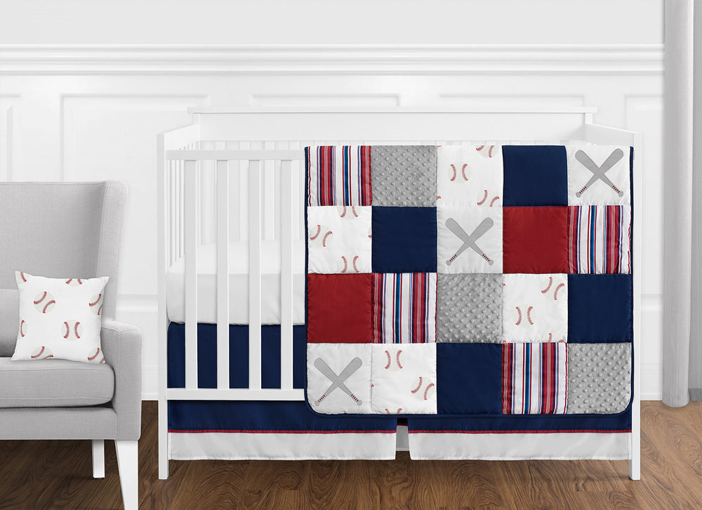 Sweet Jojo Designs baseball patch blanket adds cozy, sporty charm to a baby’s nursery.