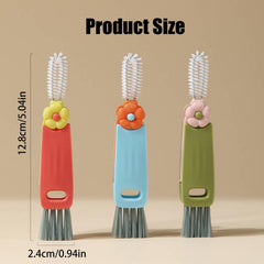 Swicado 3 in 1 cup lid brush gap view, cleans narrow spaces with precision.