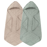Synrroe hooded towel in green provides ultra-soft absorption for after-bath drying.