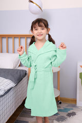 TADO MUSLIN detachable tie waist for secure fit on toddler robe.