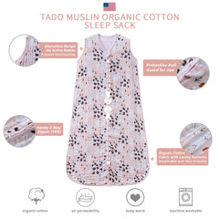 TADO MUSLIN two-way zip close-up shows easy dressing and diaper changes
