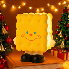 Tarinks Biscuit Night Light face design adds cozy nursery ambience for bedtime.