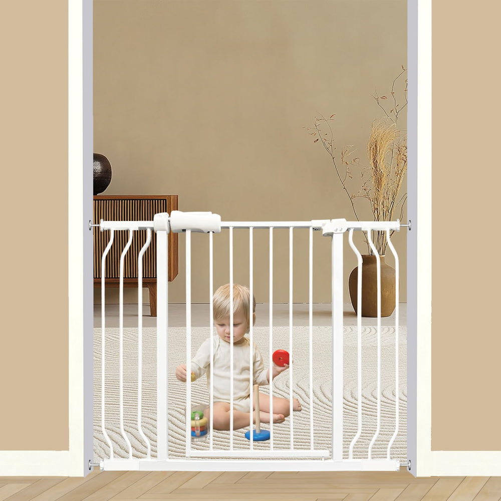 Thasamm walk-through gate wide opening for hands-free parent passes and baby passage.