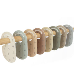 Three Sprouts blueberry baby closet dividers front view for quick outfit sorting.