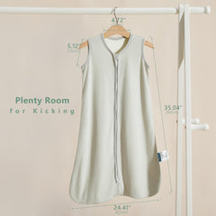 TILLYOU double-zip sleep sack closeup shows easy-access zipper for diaper changes.