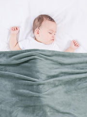 TILLYOU toddler fleece blanket 50x60-inch size flat lay for versatile warmth.