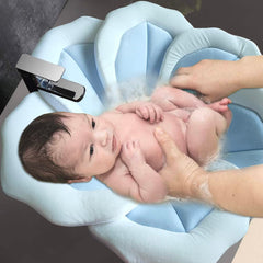 TOFOAN Baby Bath Pad blue side detail highlights contoured petals and secure seat