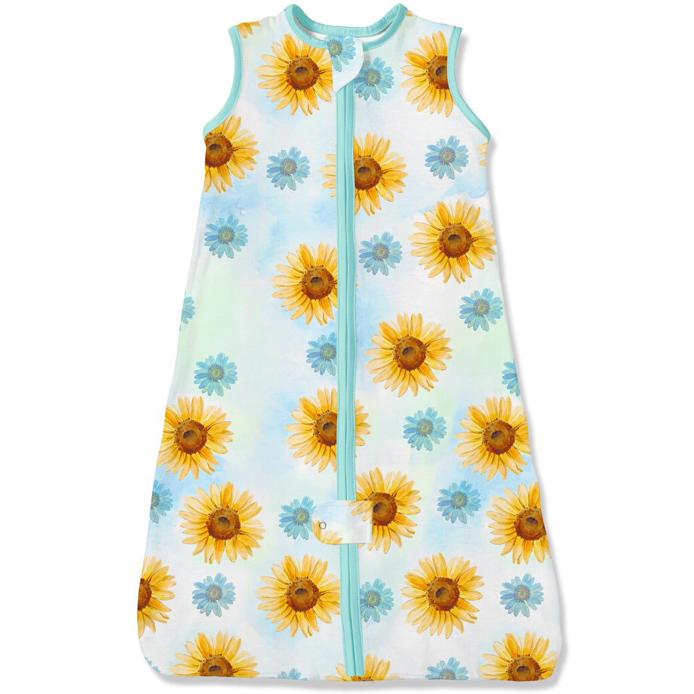 TotAha Light Sleep Sack 0.5 TOG on baby, breathable warmth for comfortable naps.