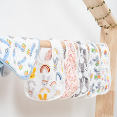 TOTBASIC adjustable nickel-free snaps grow with your baby for a snug, versatile fit.