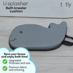 totly baby bath set rinse cup in use for gentle rinsing.