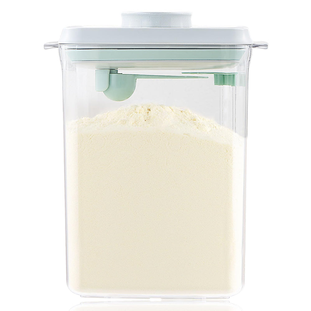 Tourdeus baby milk container with airtight lid keeps formula fresh.