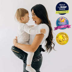 TushBaby Original hip-seat baby-facing position demonstrates bonding and visibility