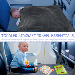 UNTREE installation demo shows simple setup for parents mid-flight
