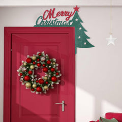 UOAOU close-up of red and green accents that boost holiday ambiance.