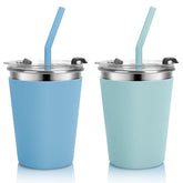 Vermida kids cups with leak-proof lids blue and green for mess-free travel.