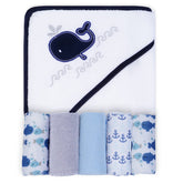 Viviland whale hooded towel with embroidery for quick drying after bath.