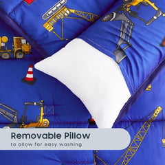 Wake In Cloud brushed microfiber surface delivers soft, durable sleep mat.