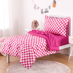 Wake In Cloud flat sheet shows crisp edges and breathable fabric for quick bed changes.