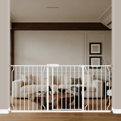WAOWAO Baby Gate wide-entry shows safe passage for kids and pets.