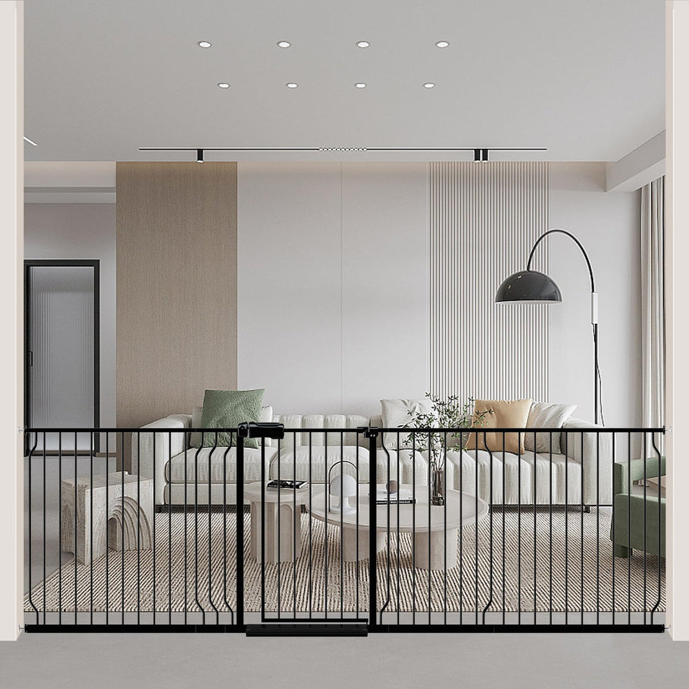 WAOWAO baby gate wide opening for stairs and doorways enhances safe passage.